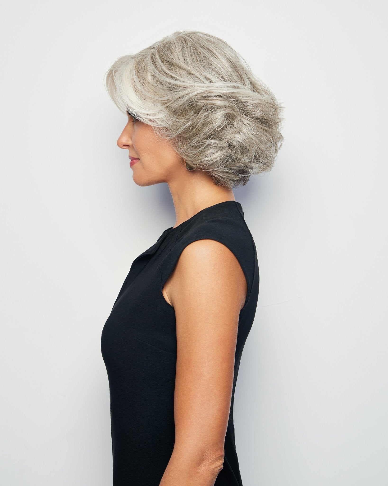 Crowd Pleaser - Enhanced Hair - Wig - Raquel Welch