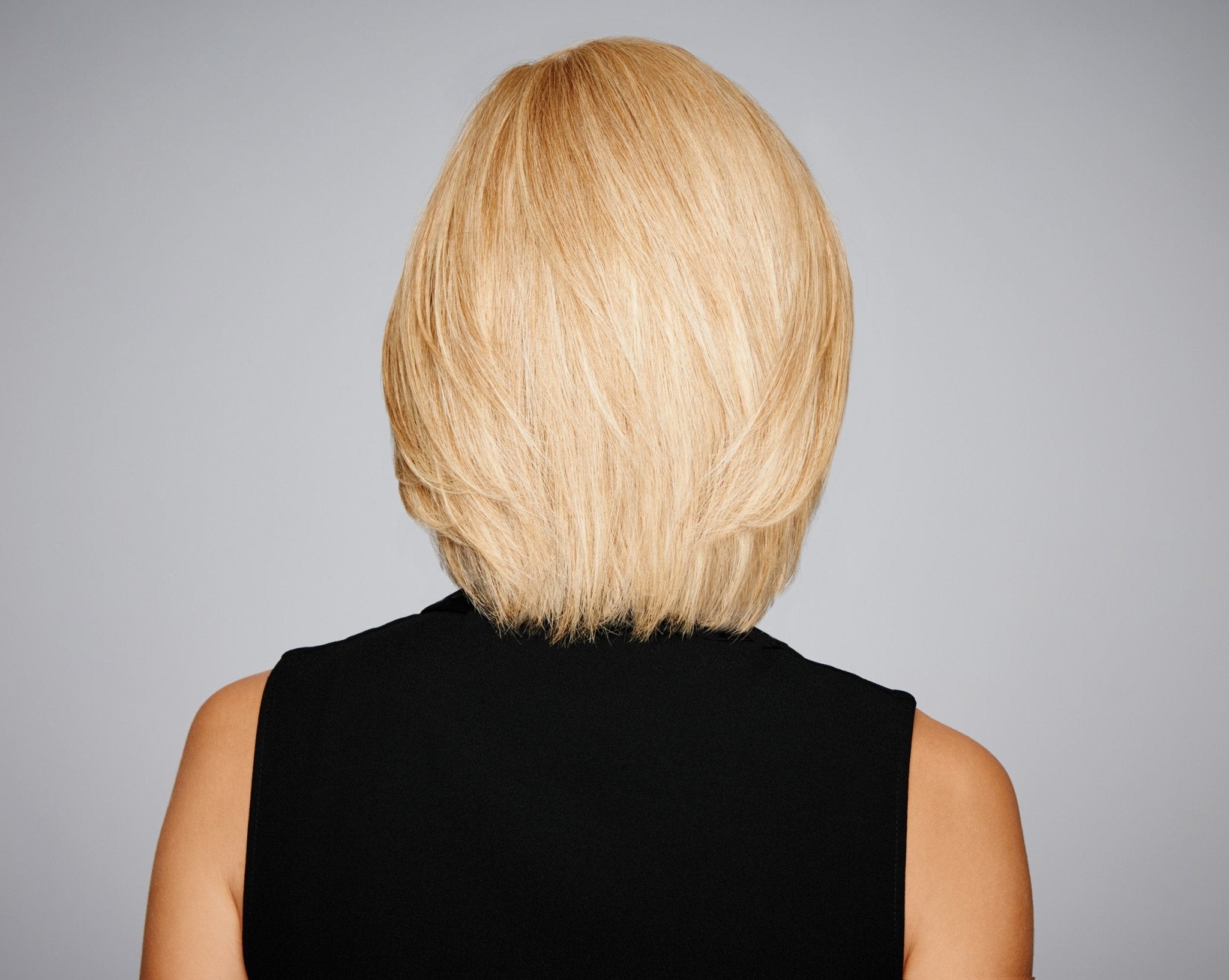Soft Focus - Enhanced Hair - Wig - Raquel Welch